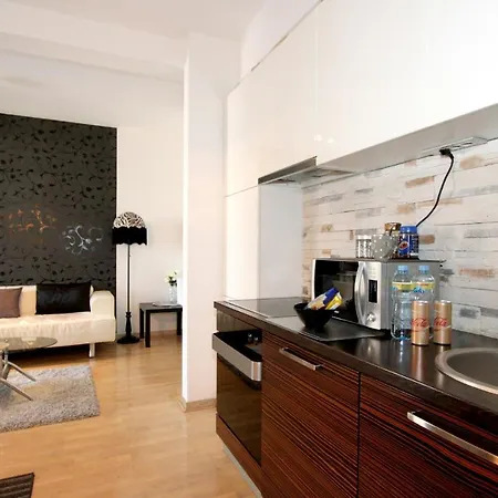 Lion Apartment